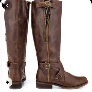 G by Guess boots, pretty plaid inside zipper